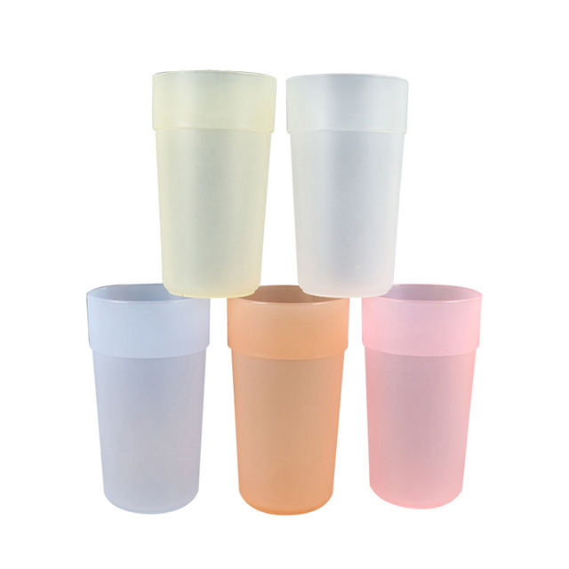 Plast tumbler